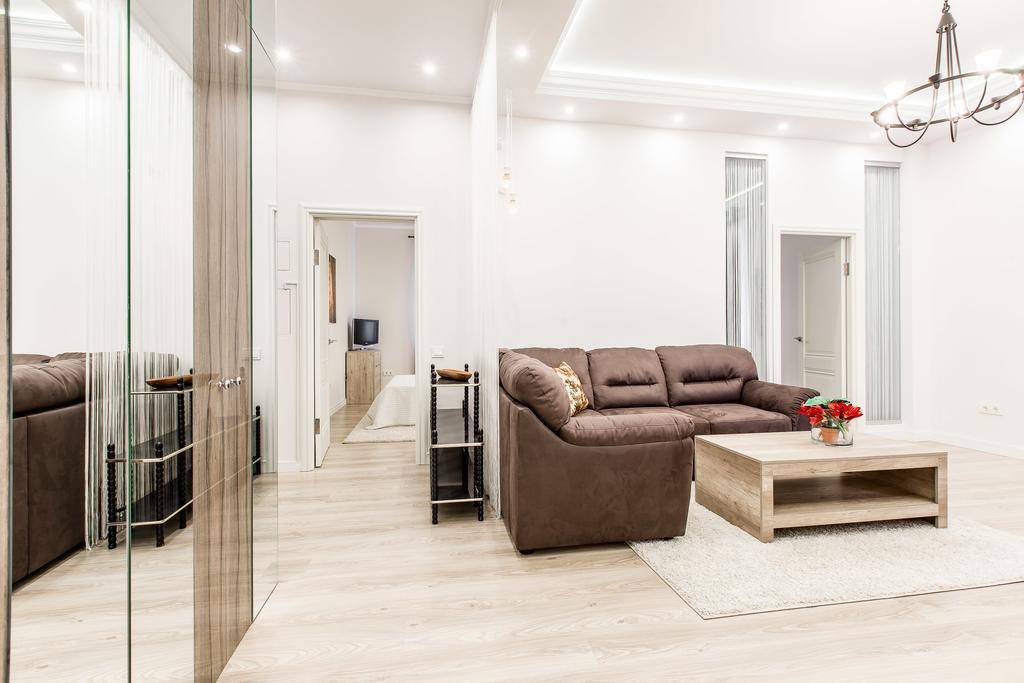Sutkiminsk Apartment Centre מראה חיצוני תמונה